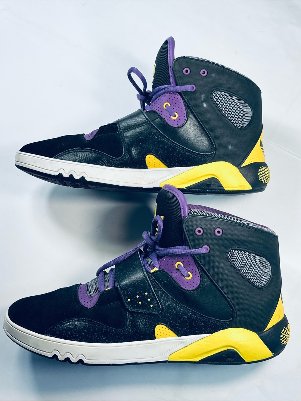 Adidas Roundhouse Basketball Hi Top Sneakers G20038 Black Yellow Purple Men's:12